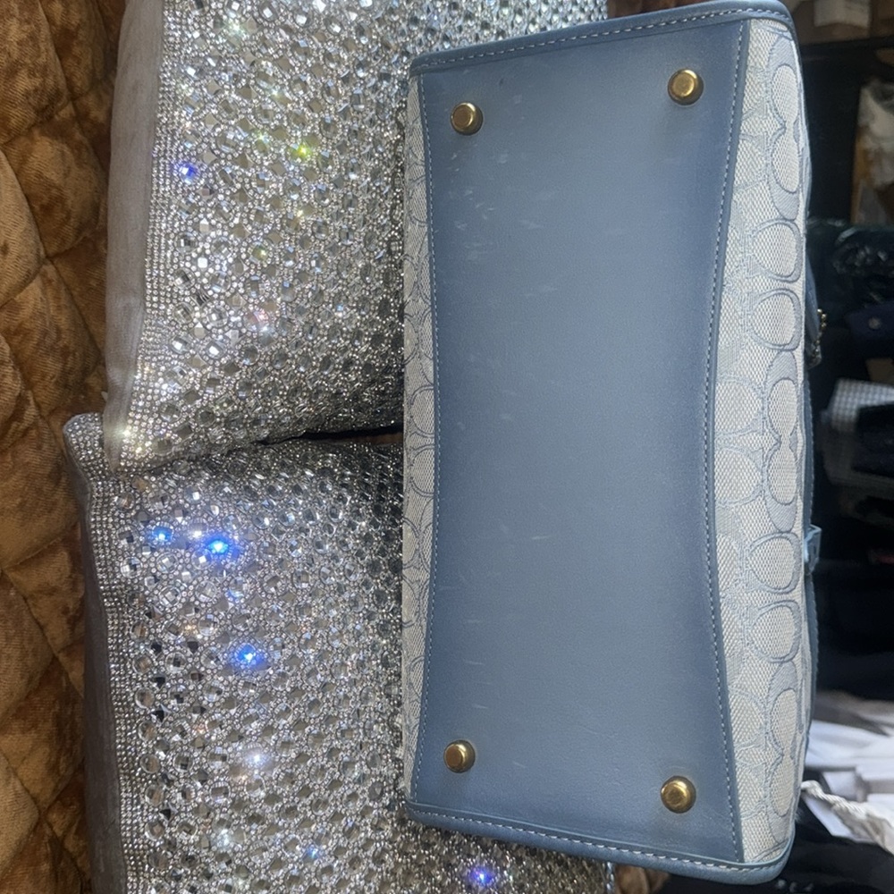 Coach Handbag In Pristine Condition. No Tags But … - image 6